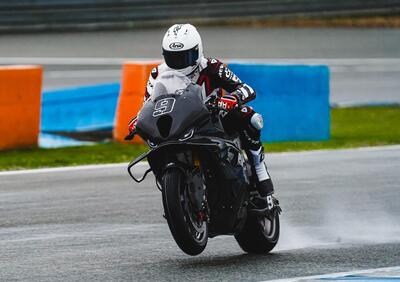 SBK 2026. BMW: Petrucci inizia col piede giusto, Oliveira con la giusta mentalità