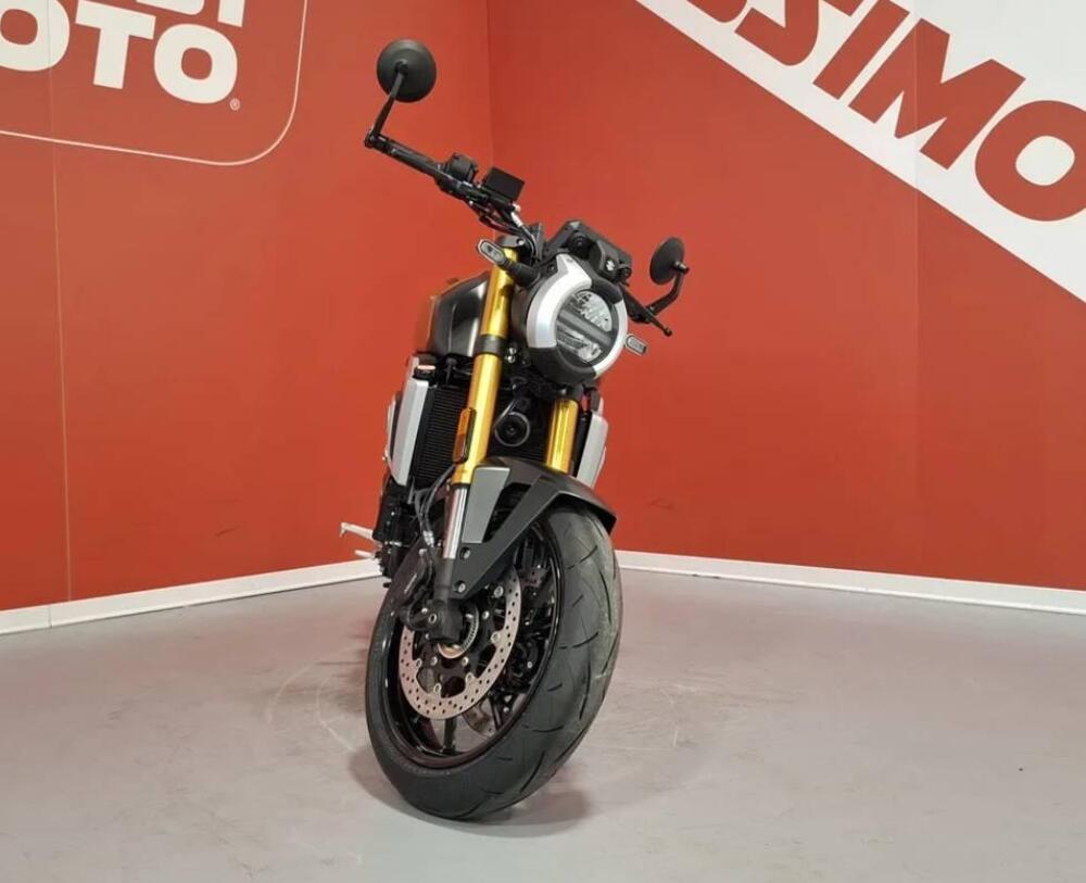 Suzuki GSX-8TT (2025 - 26) (2)