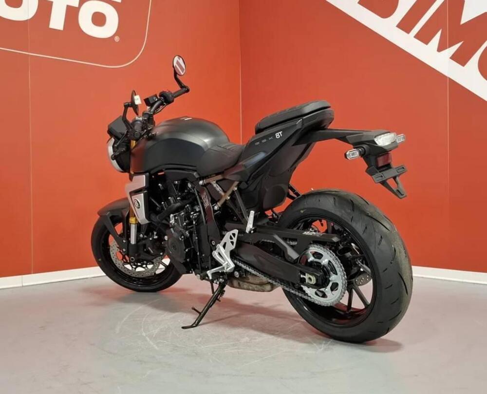 Suzuki GSX-8TT (2025 - 26) (2)