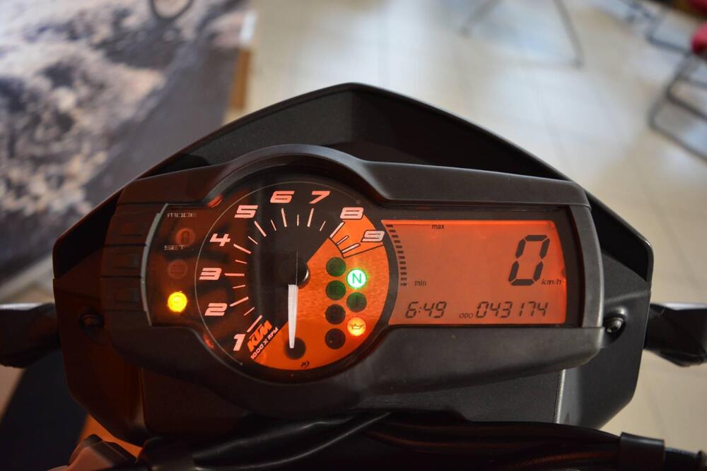 KTM 690 Duke (2012 - 16) (18)