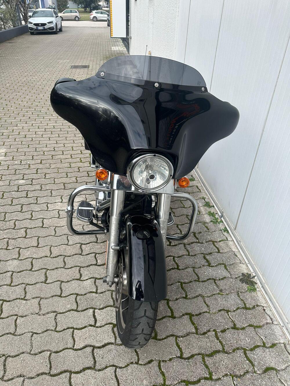 Harley-Davidson 1584 Electra Glide Standard (2008 - 10) - FLHT (2)