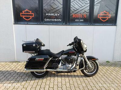 Harley-Davidson 1450 Electra Glide Standard (2002 - 09) - FLHTC usata