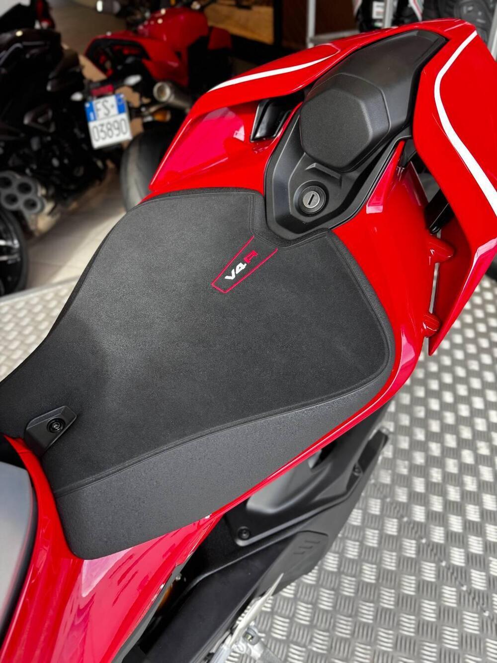 Ducati Panigale V4 R (2026) (6)