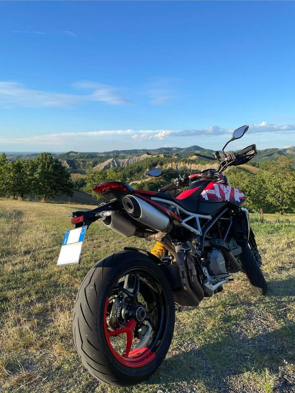 Ducati Hypermotard 950 RVE (2020) (2)