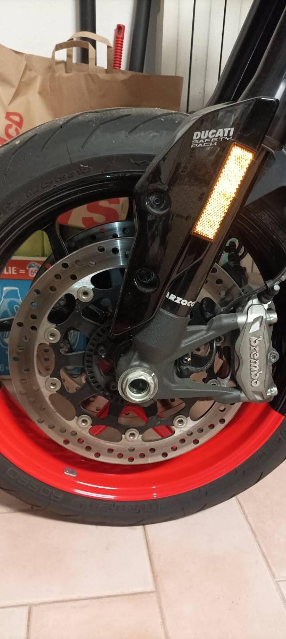 Ducati Hypermotard 950 RVE (2020) (9)