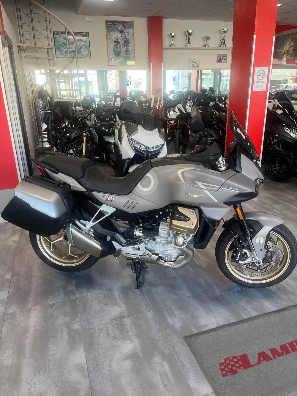 Moto Guzzi V100 Mandello Aviazione Navale (2023 - 24) (3)