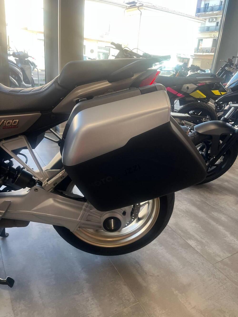 Moto Guzzi V100 Mandello Aviazione Navale (2023 - 24) (9)