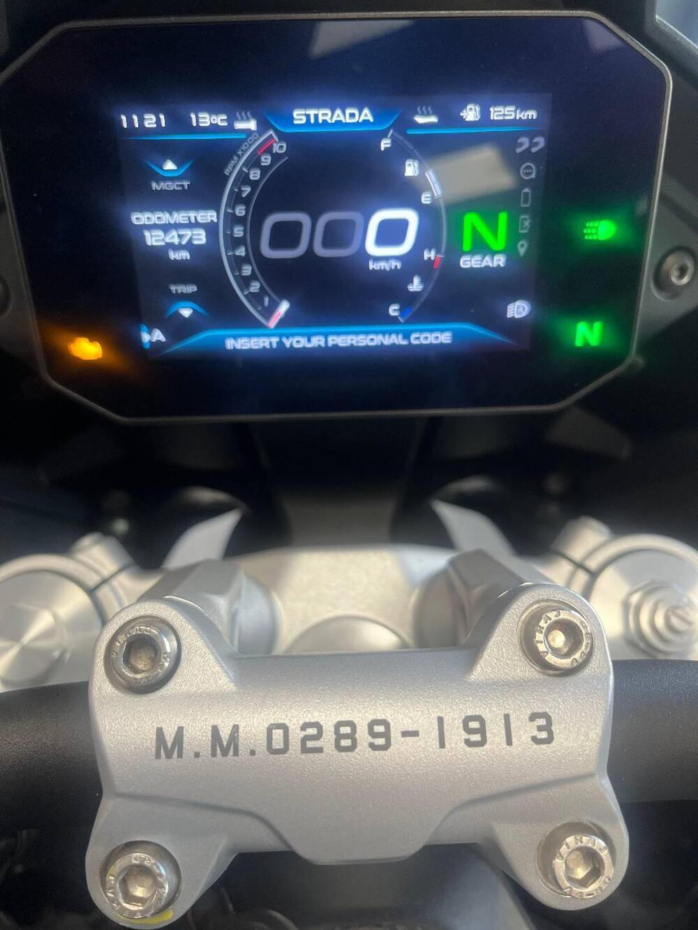 Moto Guzzi V100 Mandello Aviazione Navale (2023 - 24) (13)