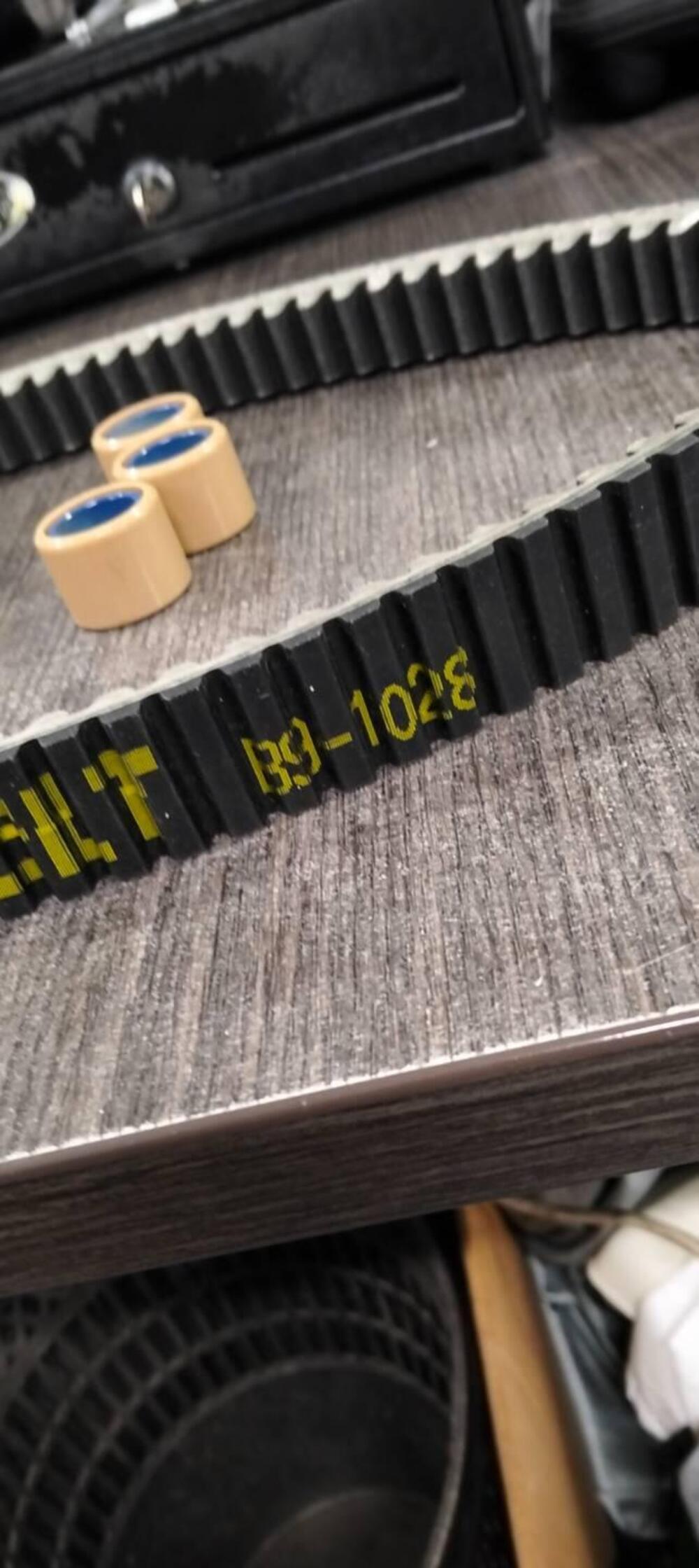 CINGHIA RULLI Kymco (4)