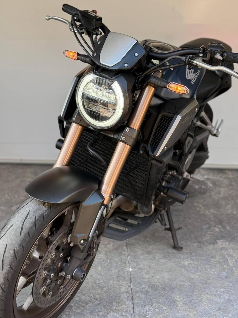Honda CB 650 R (2019 - 20) (6)