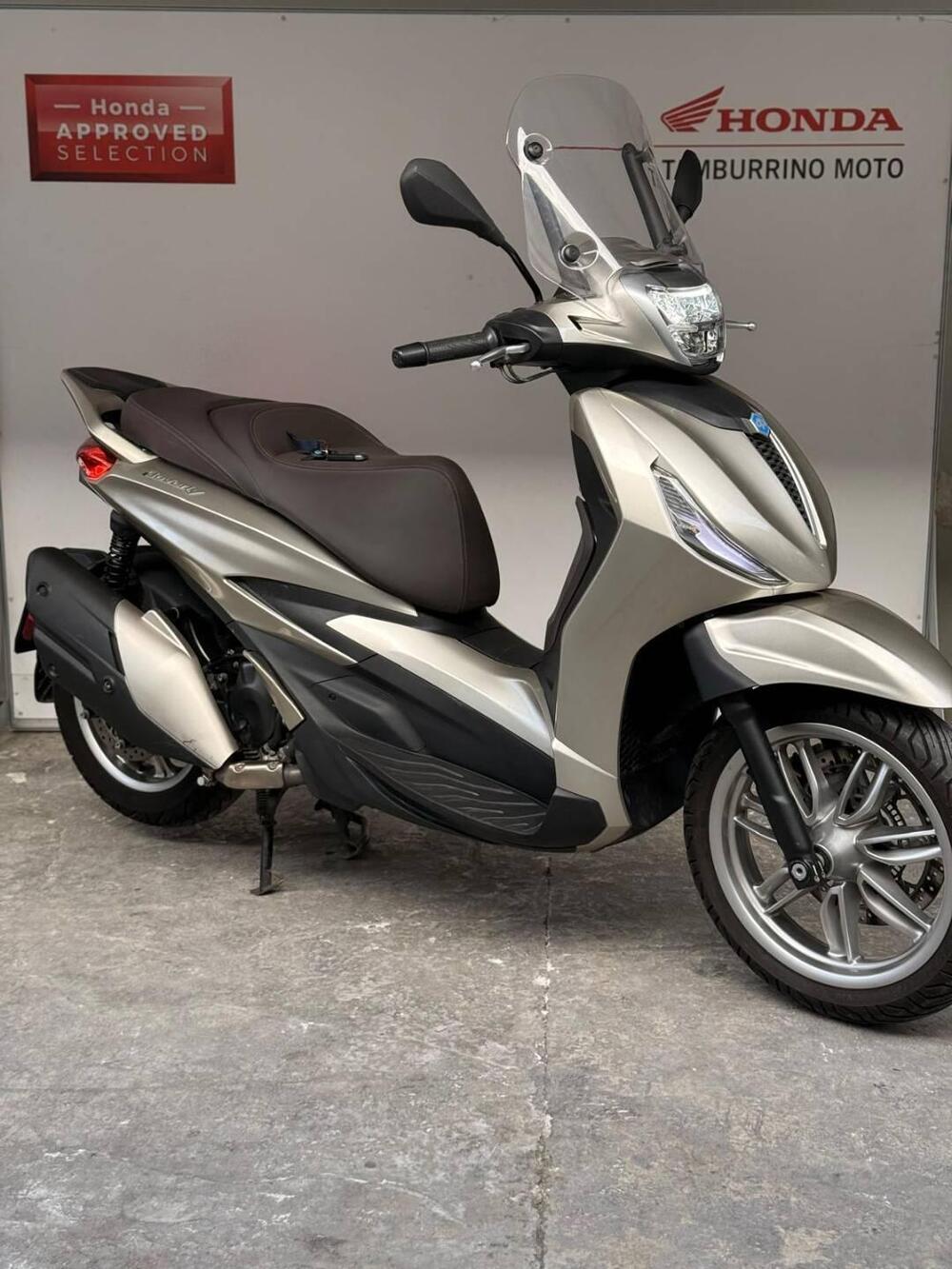 Piaggio Beverly 400 ABS-ASR (2021 - 24)