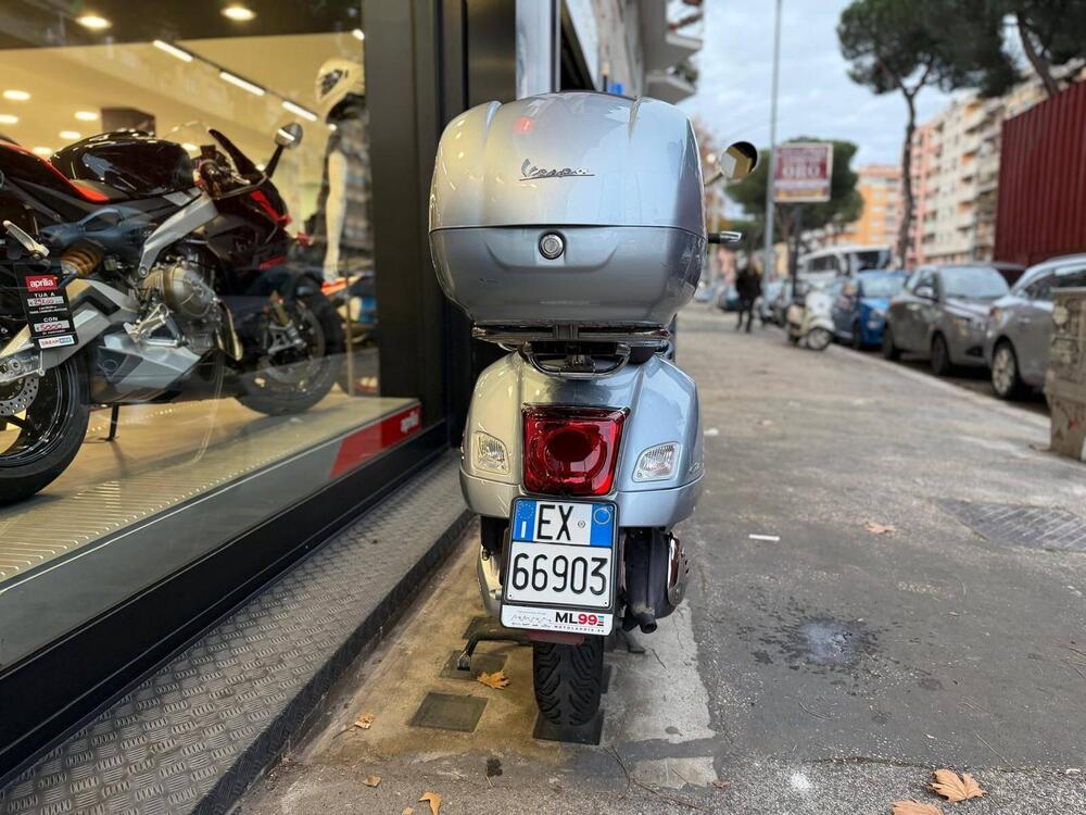 Vespa GTS 300 Hpe (2021 - 22) (4)