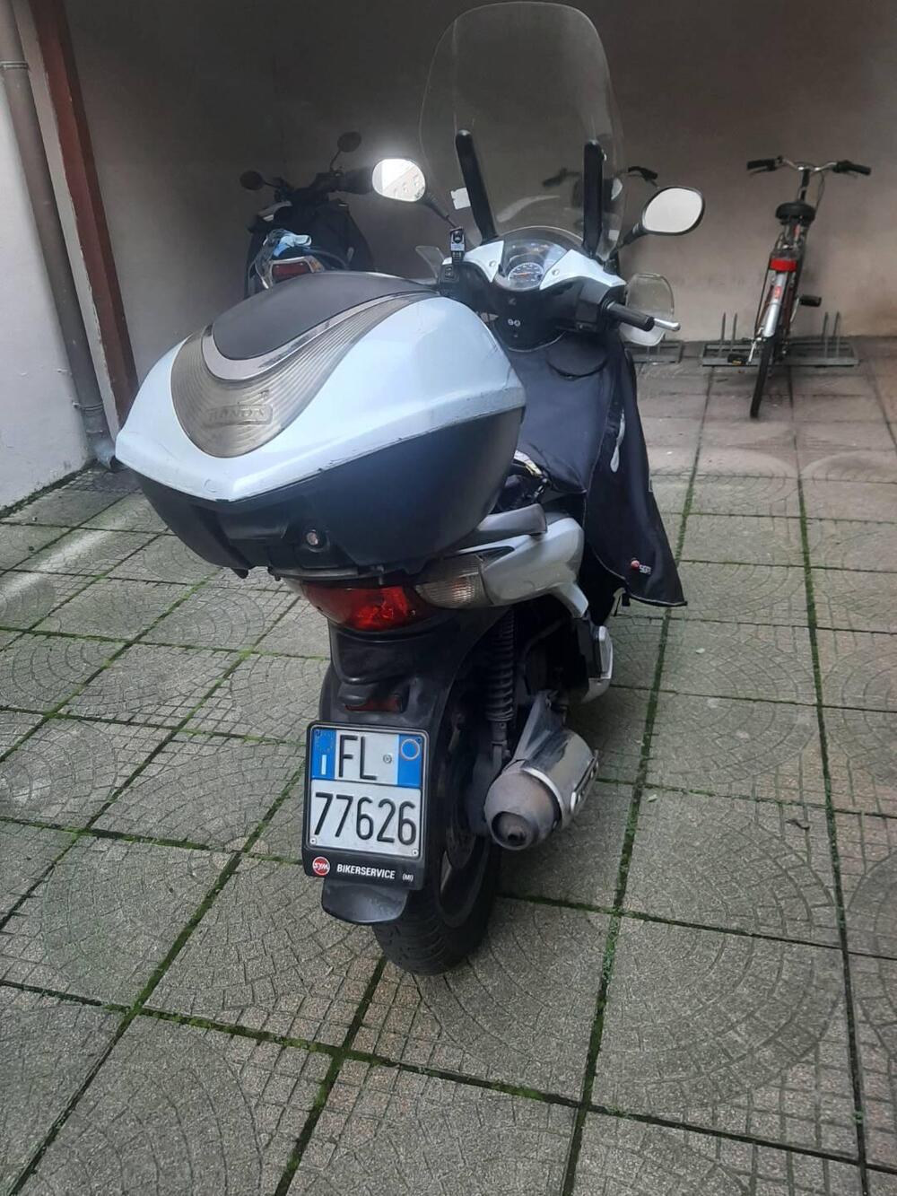 Honda SH 150 i ABS (2013 - 16) (2)