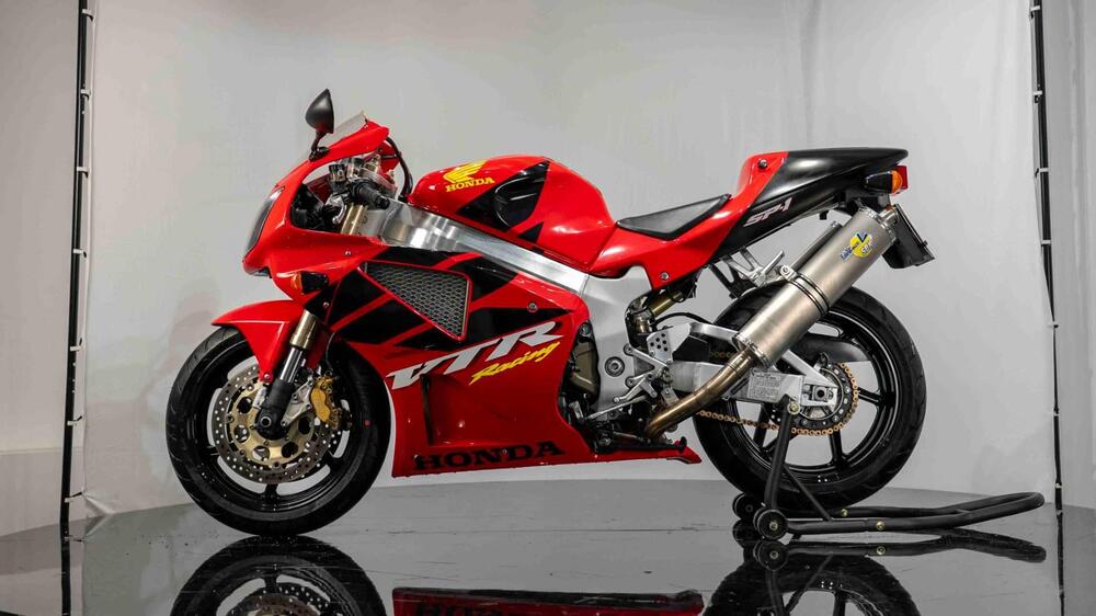 Honda VTR 1000 SP-1 (2000 - 01) (2)