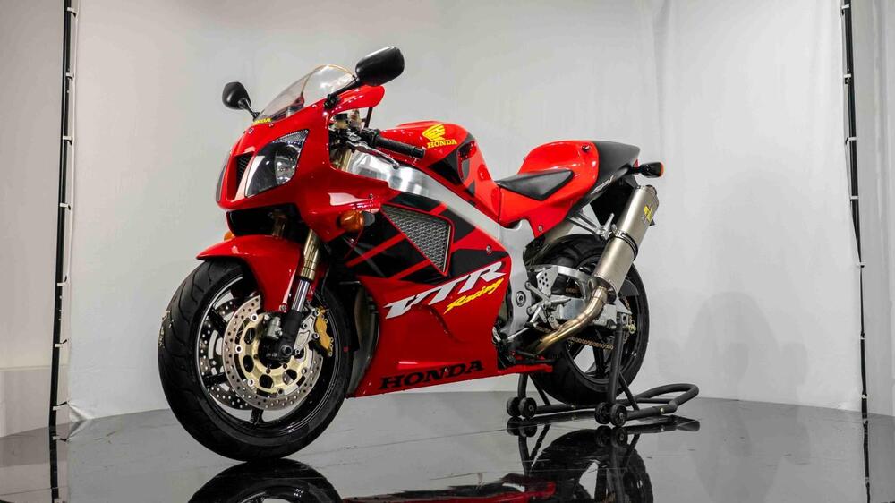 Honda VTR 1000 SP-1 (2000 - 01) (3)