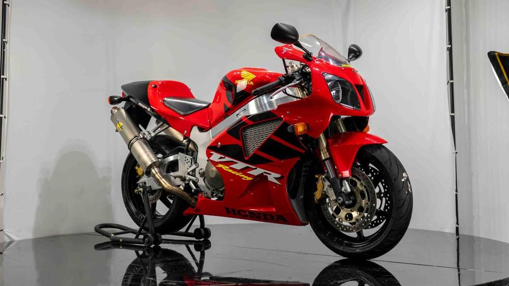 Honda VTR 1000 SP-1 (2000 - 01) (5)