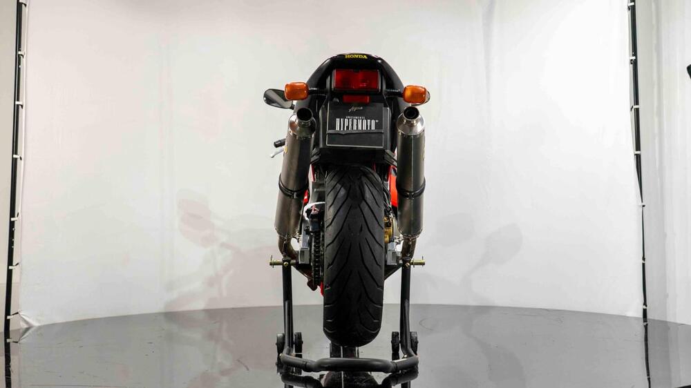 Honda VTR 1000 SP-1 (2000 - 01) (8)