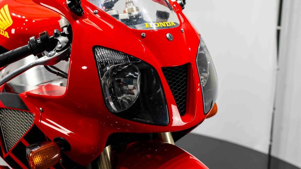 Honda VTR 1000 SP-1 (2000 - 01) (15)