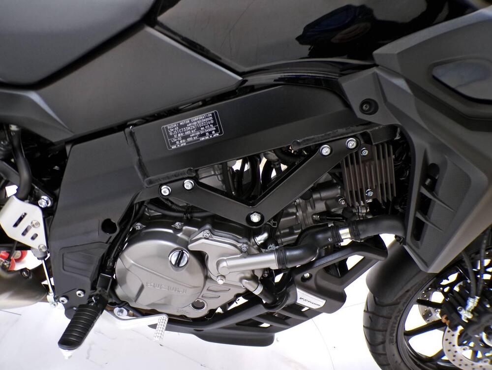 Suzuki V-Strom 650 (2021 - 25) (8)