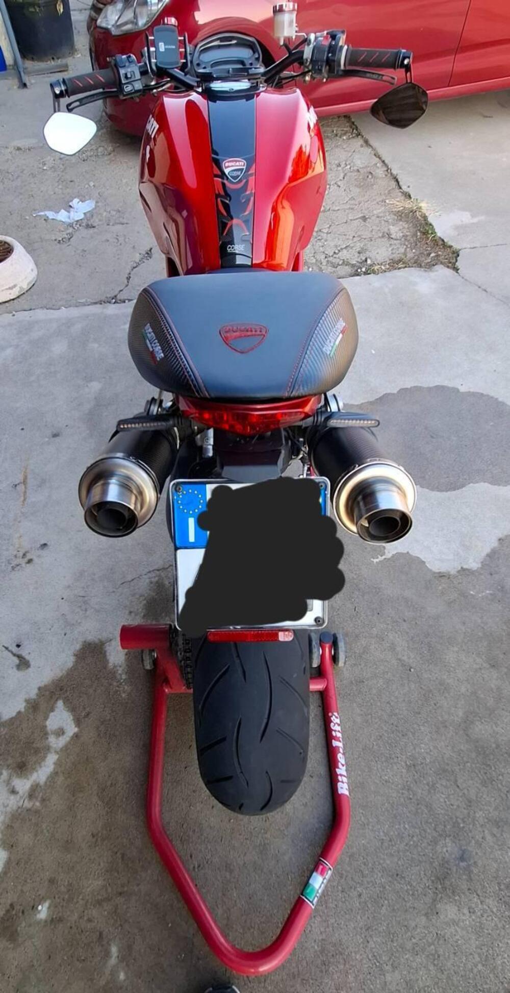 Ducati Monster 1100 S (2009-10) (4)