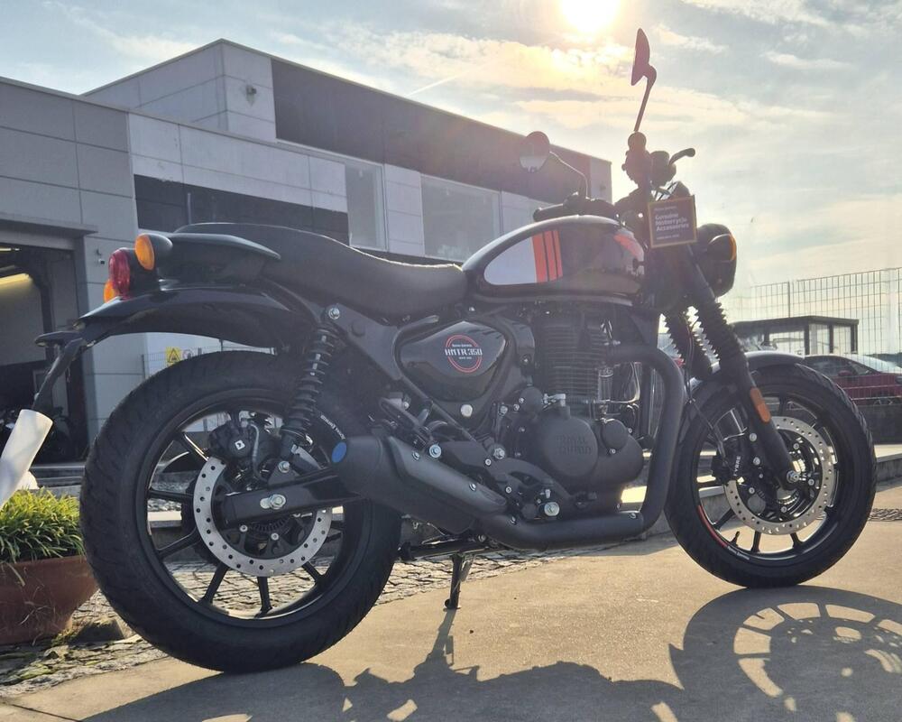Royal Enfield HNTR 350 (2022 - 26) (2)