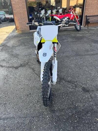 Husqvarna FC 250 (2025) usata