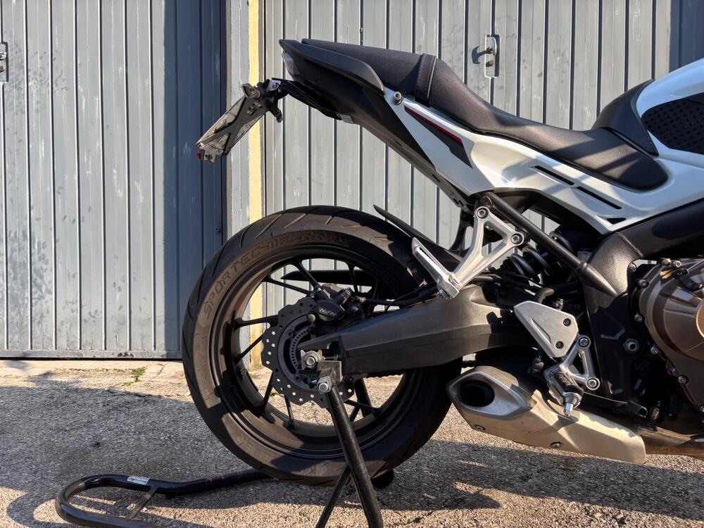 Honda CB 650 F (2017 - 18) (4)