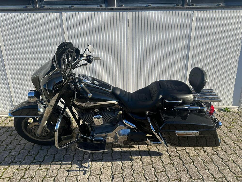 Harley-Davidson 1450 Electra Glide Standard (2001 - 03) - FLHT (3)