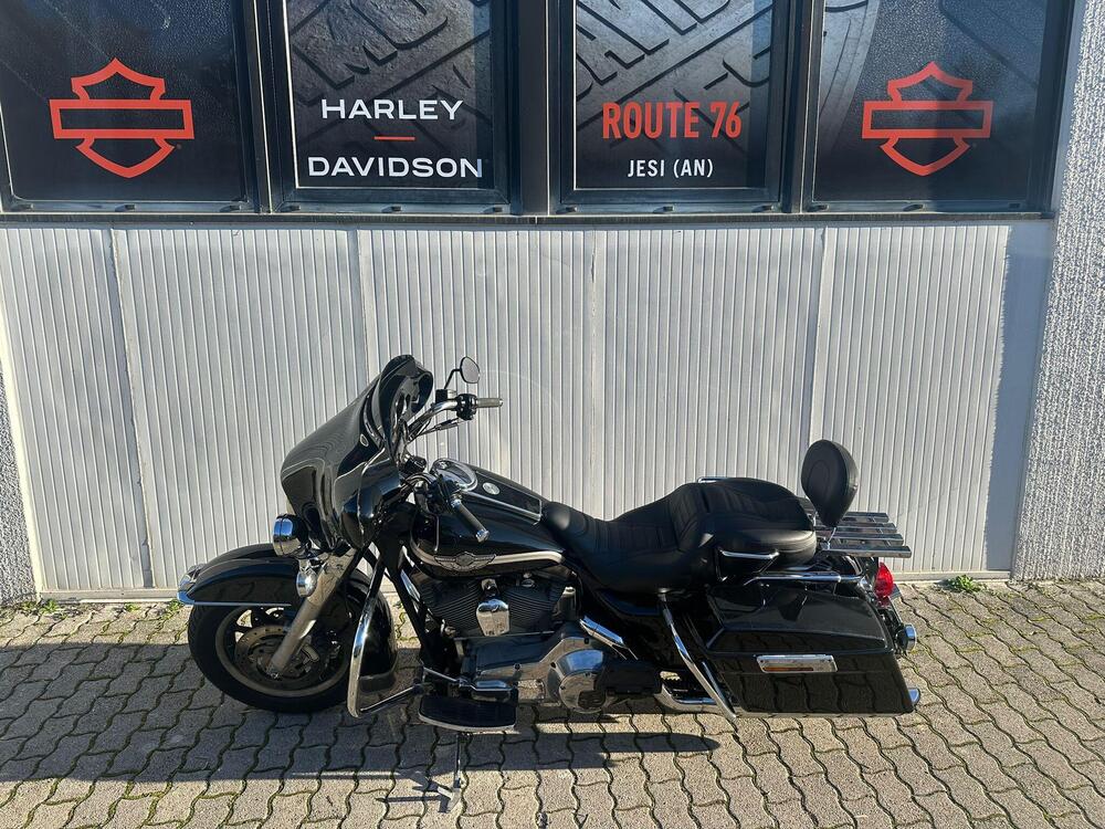 Harley-Davidson 1450 Electra Glide Standard (2001 - 03) - FLHT (2)