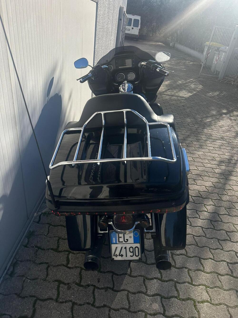 Harley-Davidson 1690 Road Glide Ultra (2015 - 16) - FLRTU (8)