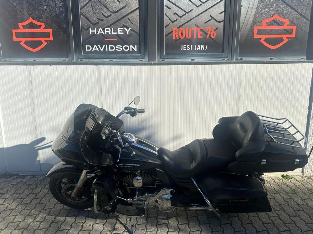 Harley-Davidson 1690 Road Glide Ultra (2015 - 16) - FLRTU (4)