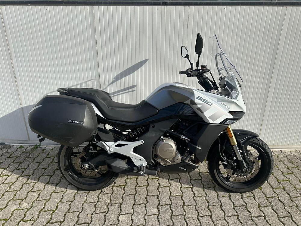 CFMOTO 650MT (2021 - 24)