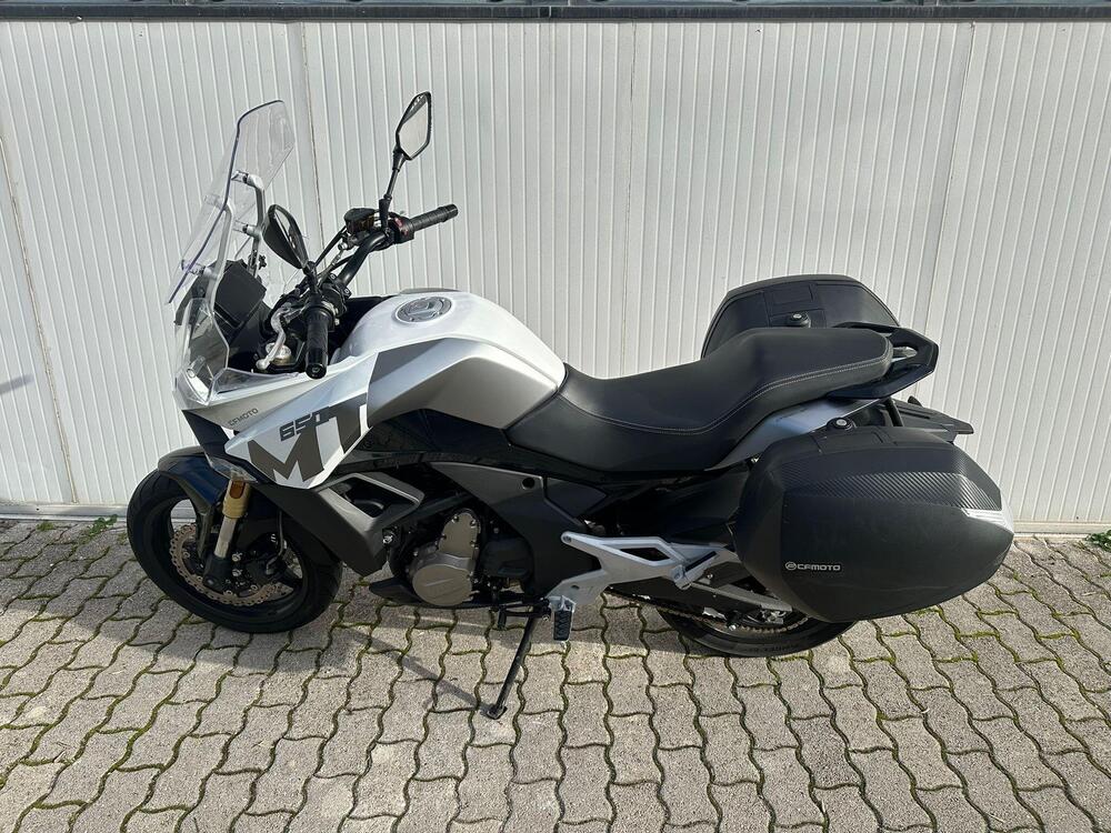 CFMOTO 650MT (2021 - 24) (7)