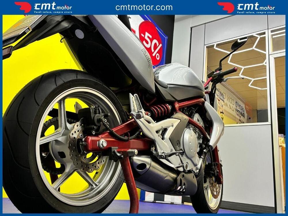 Kawasaki ER-6N (2006 - 09) (12)