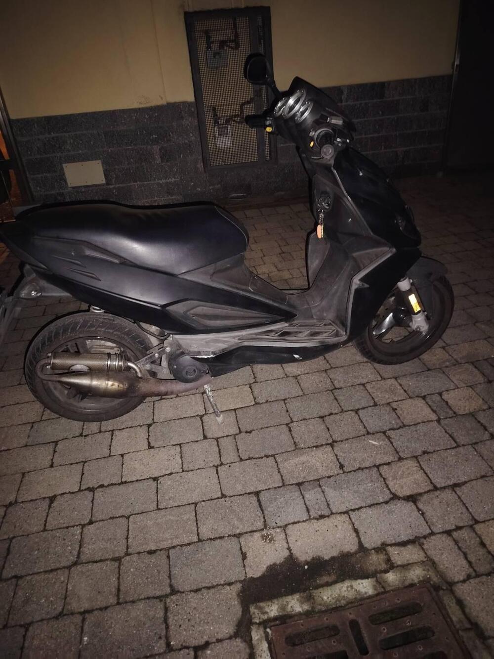 Malaguti F12 Phantom 50 (2000 - 01) (2)