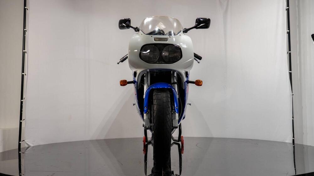 Suzuki GSX-R 750 (4)