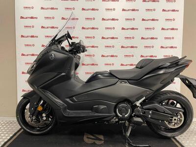Yamaha T-Max 560 (2022 - 24) usata