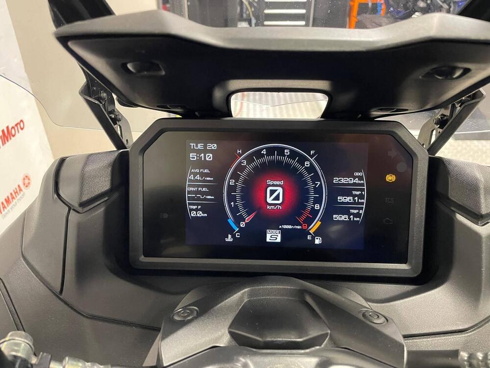 Yamaha T-Max 560 (2022 - 24) (5)