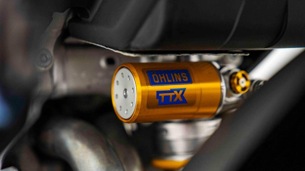 Aprilia Tuono V4 (2021 - 24) (15)