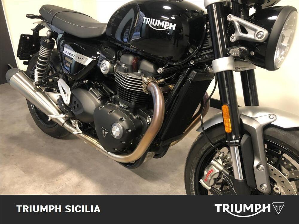 Triumph Speed Twin 1200 (2021 - 24) (8)