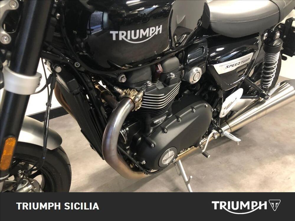 Triumph Speed Twin 1200 (2021 - 24) (9)