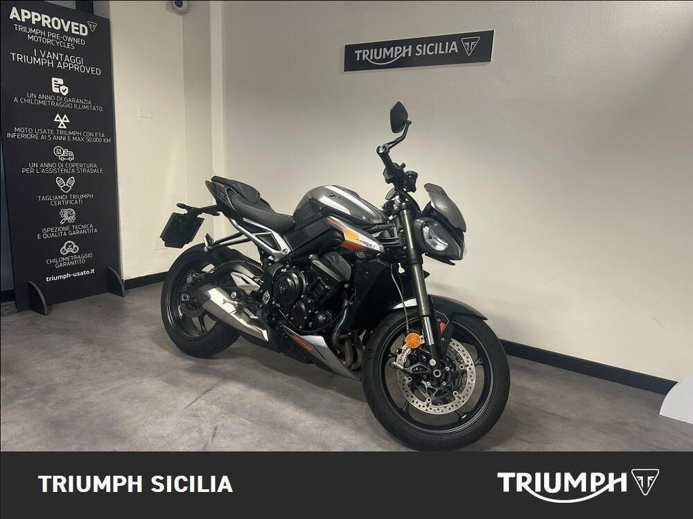 Triumph Street Triple 765 RS (2023 - 26) (2)