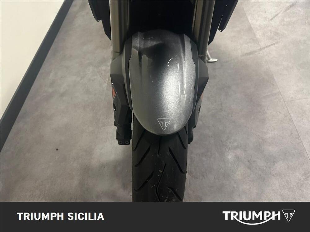 Triumph Street Triple 765 RS (2023 - 26) (11)