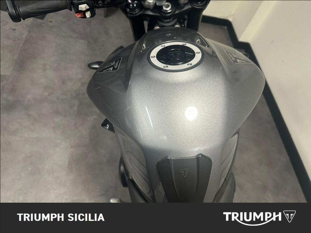 Triumph Street Triple 765 RS (2023 - 26) (17)