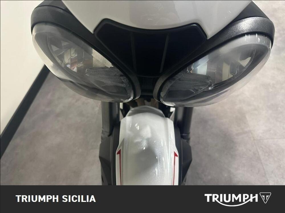 Triumph Street Triple RS (2017 - 19) (13)