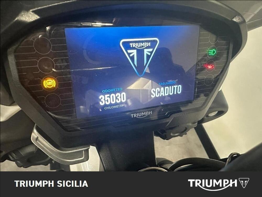 Triumph Street Triple RS (2017 - 19) (12)