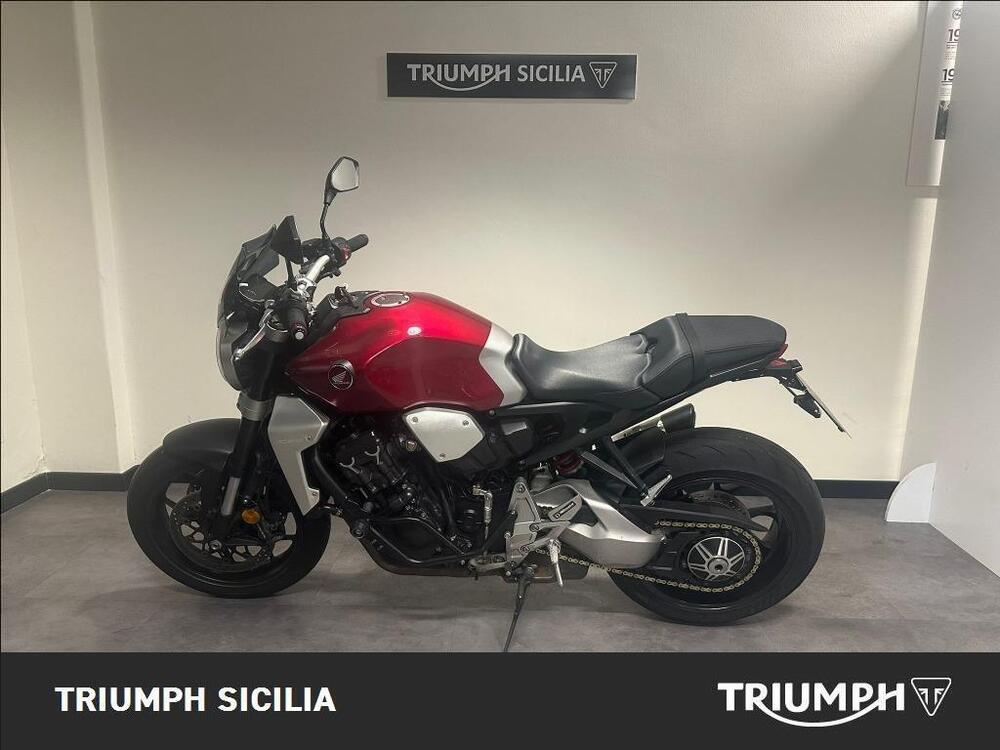 Honda CB 1000 R (2021 - 25) (4)