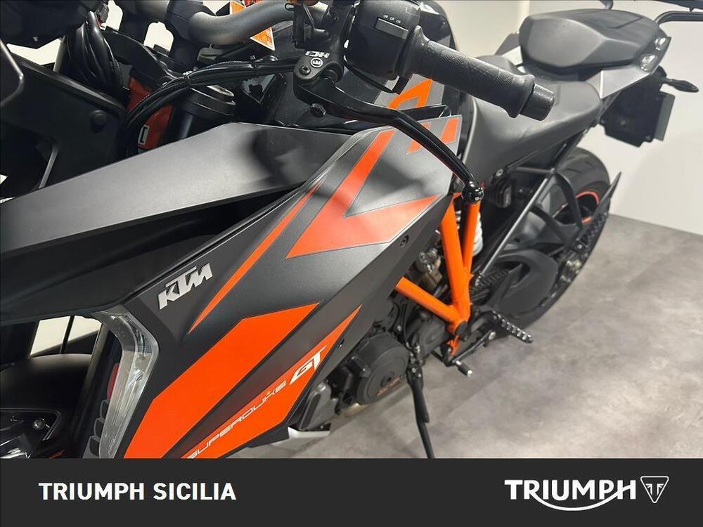 KTM 1290 Super Duke GT ABS (2016 - 18) (8)