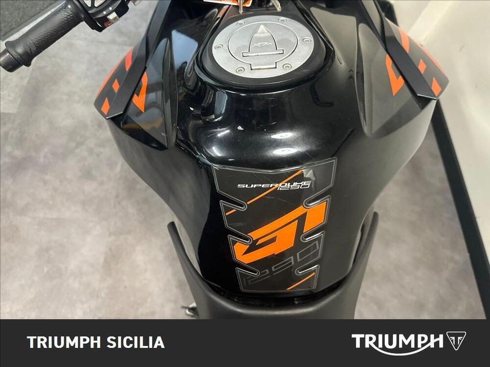 KTM 1290 Super Duke GT ABS (2016 - 18) (20)