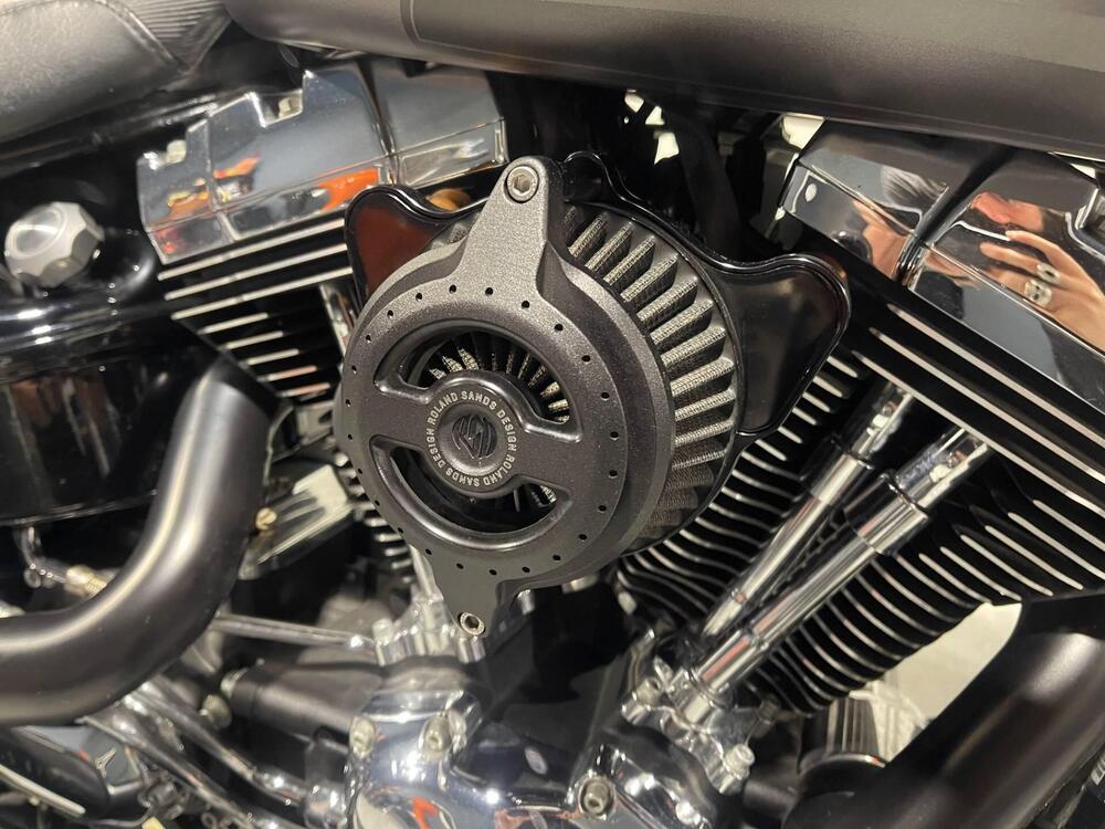 Harley-Davidson 1690 Breakout (2013 - 17) - FXSB (4)